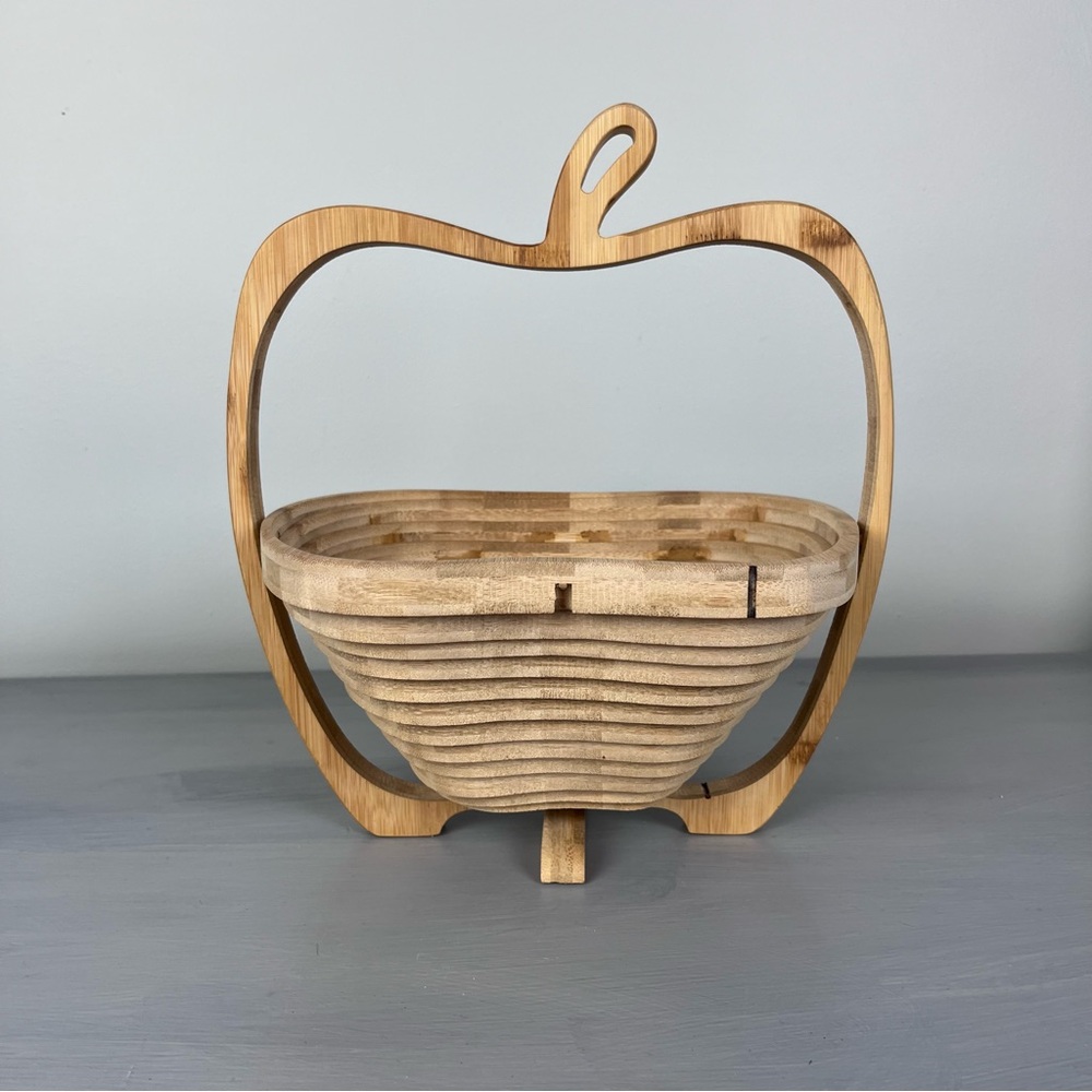 Williams Sonoma Bonnie & Pop Fruits Apple Wood Whimsical Basket Bowl Farmhouse